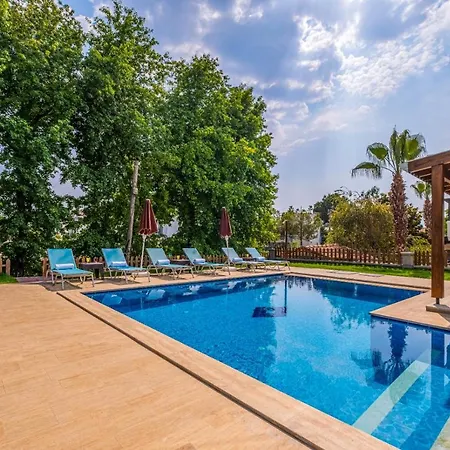 Infinity Lily 1 Villa *