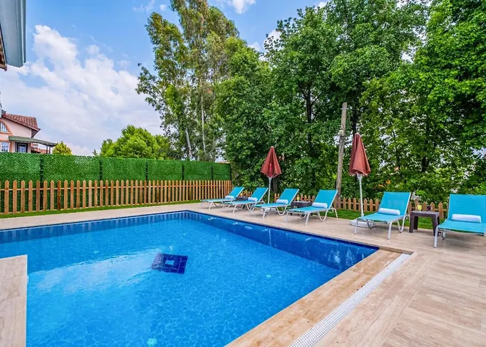 Infinity Lily 1 Villa