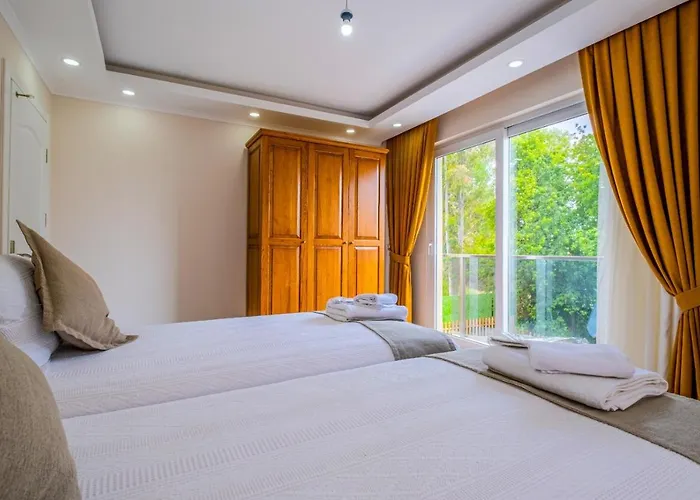 Infinity Lily 1 Villa