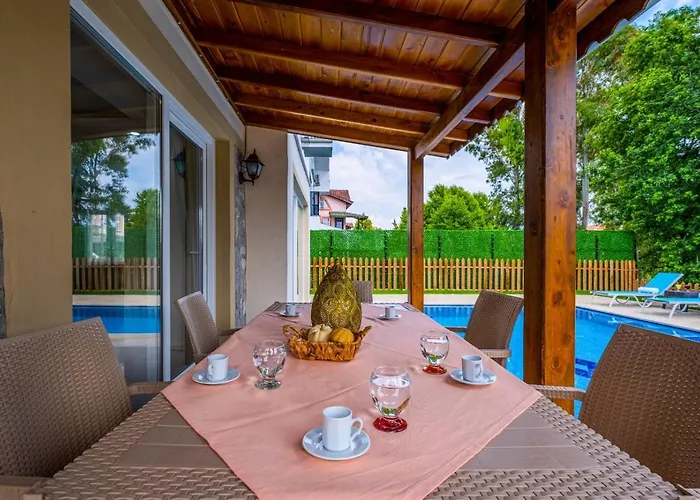 Infinity Lily 1 Villa *