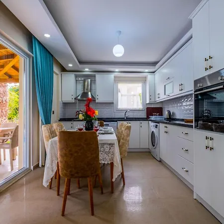 Infinity Lily 1 Fethiye