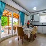 Infinity Lily 1 Villa *